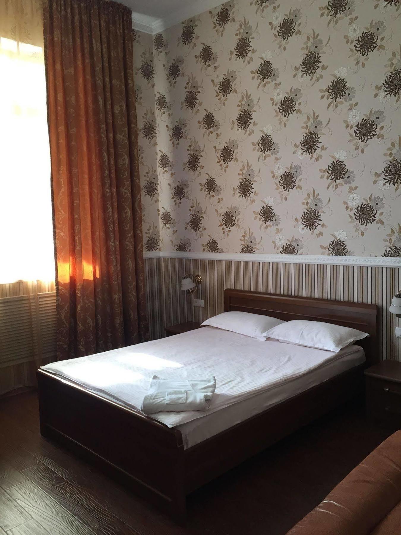 Rise Hotel อัลมาตี ภายนอก รูปภาพ