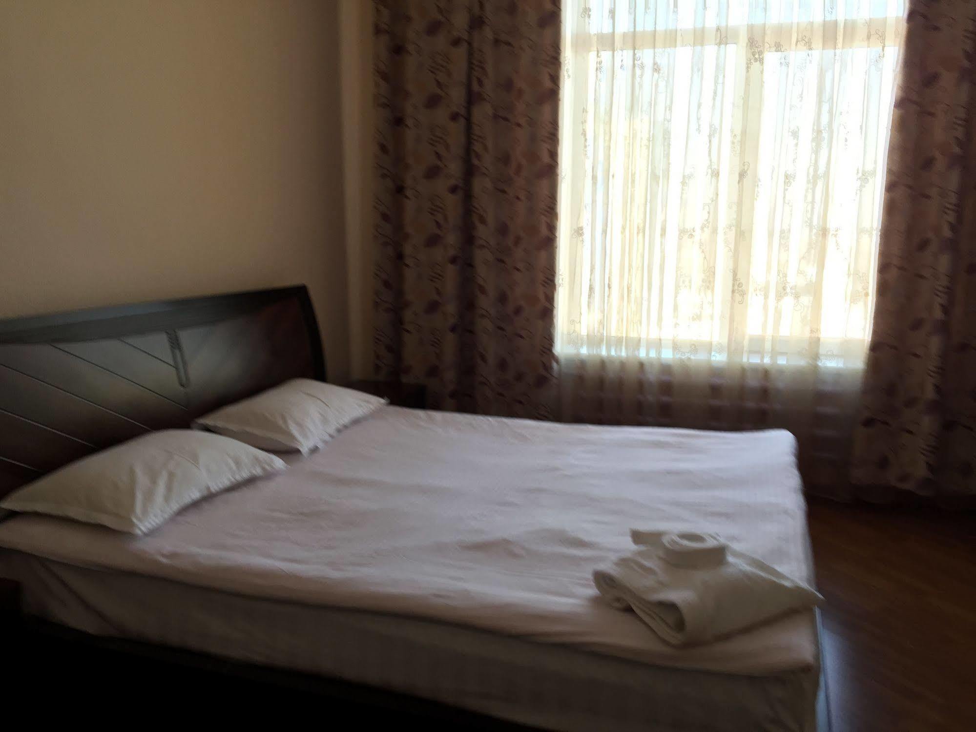 Rise Hotel อัลมาตี ภายนอก รูปภาพ