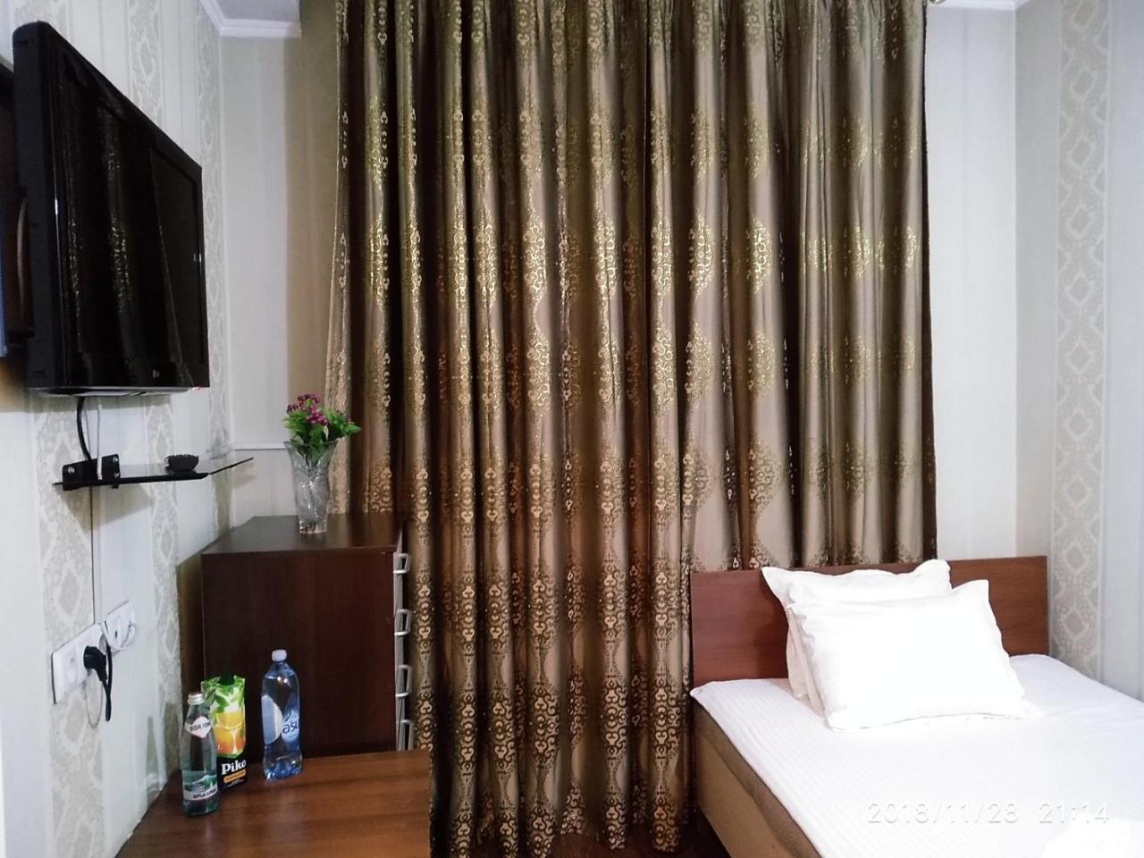 Rise Hotel อัลมาตี ภายนอก รูปภาพ